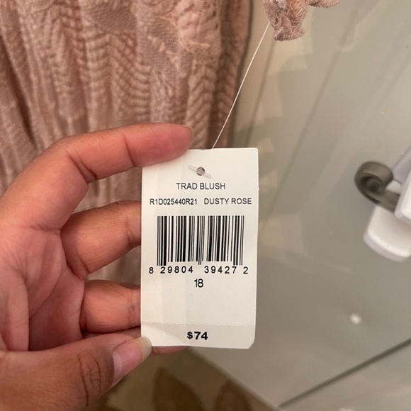 Dusty Rose Lace Dress - Picture 5 of 5